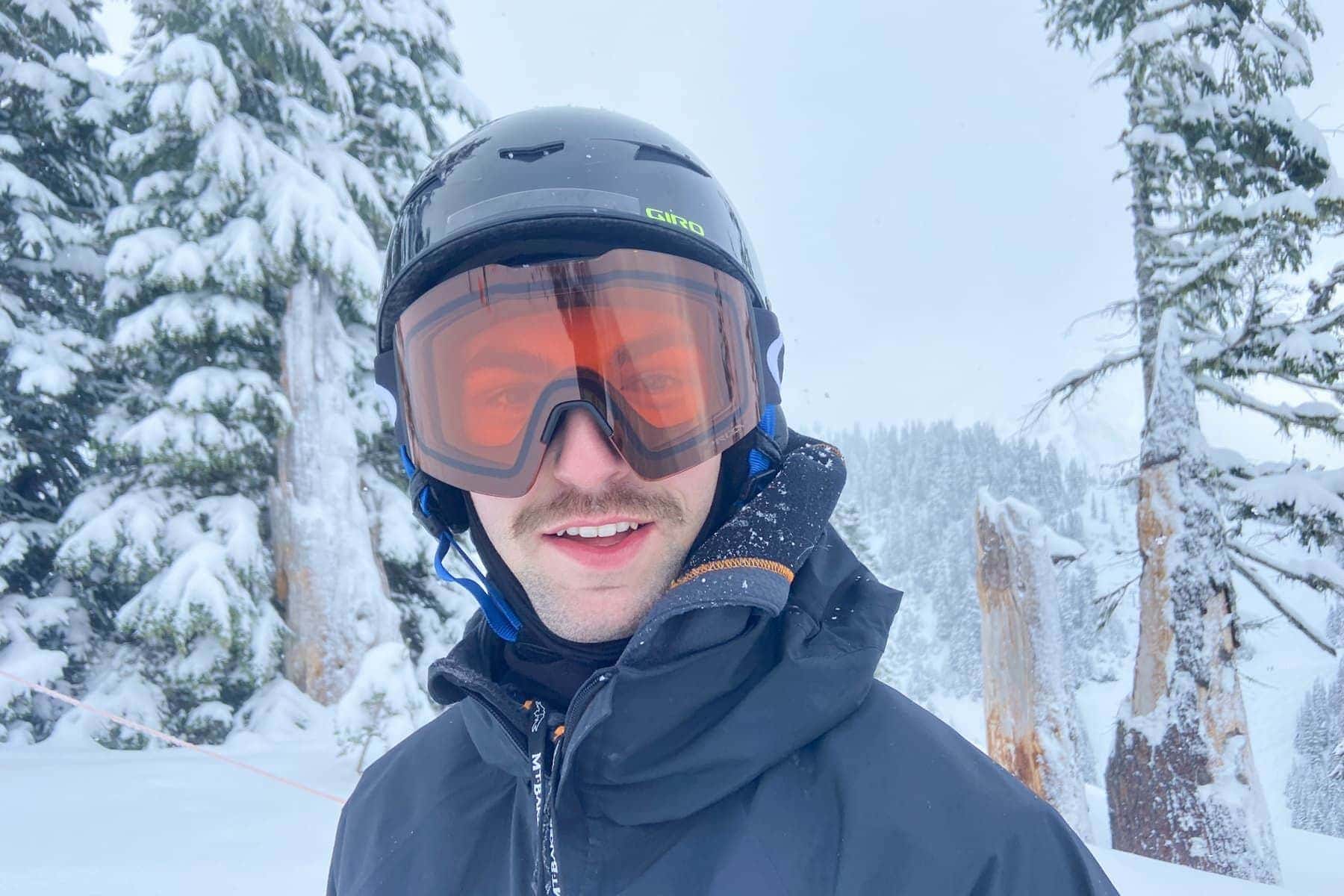 Oakley Fall Line - Review 2025 - Slope Magazine